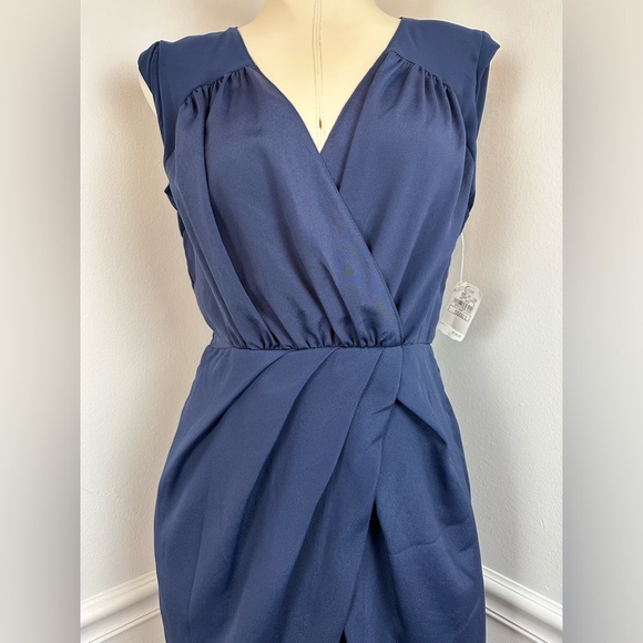 PLASTIC ISLAND Navy Lightweight Dress NWT | Size Small (2/4) - Picture 4 of 12